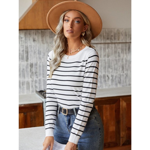 Striped Button Detail preppy knit Sweater black white - Picture 3 of 6